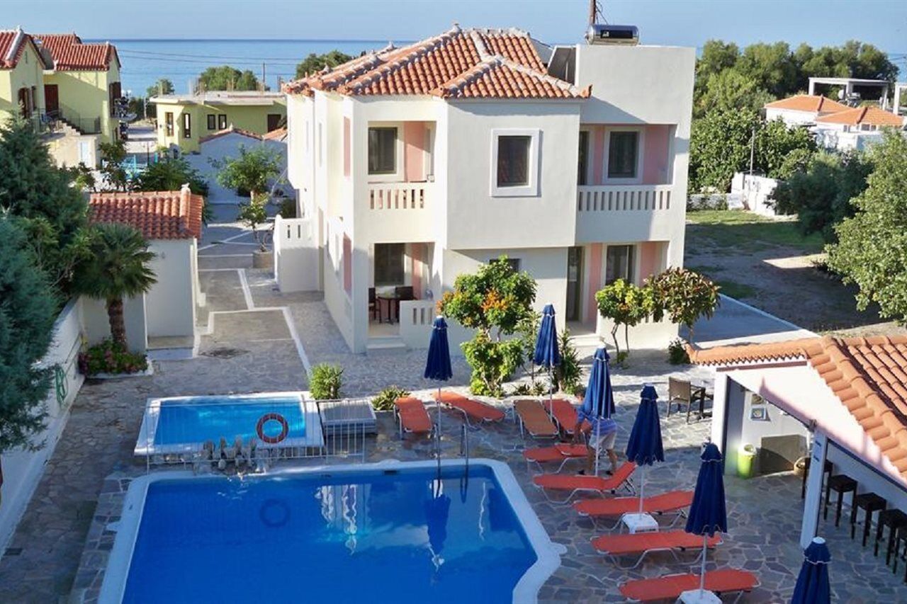 Aphrodite Samos Suites Marathókampos Exterior foto